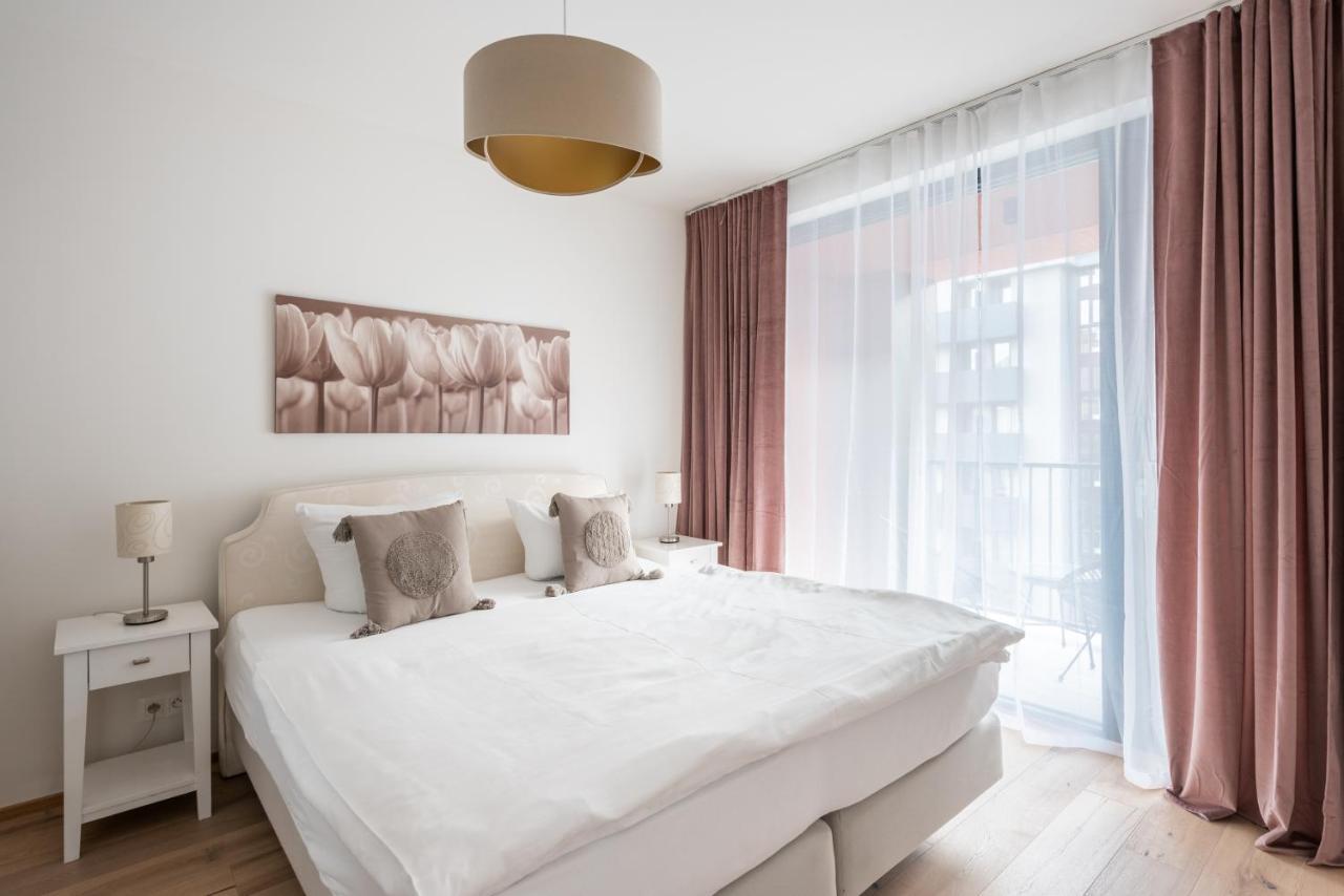 Jay Apartments Praag Buitenkant foto