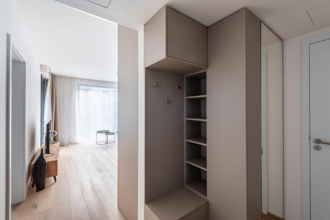 Jay Apartments Praag Buitenkant foto