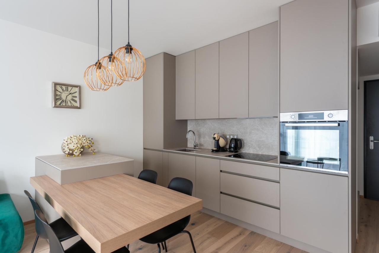 Jay Apartments Praag Buitenkant foto